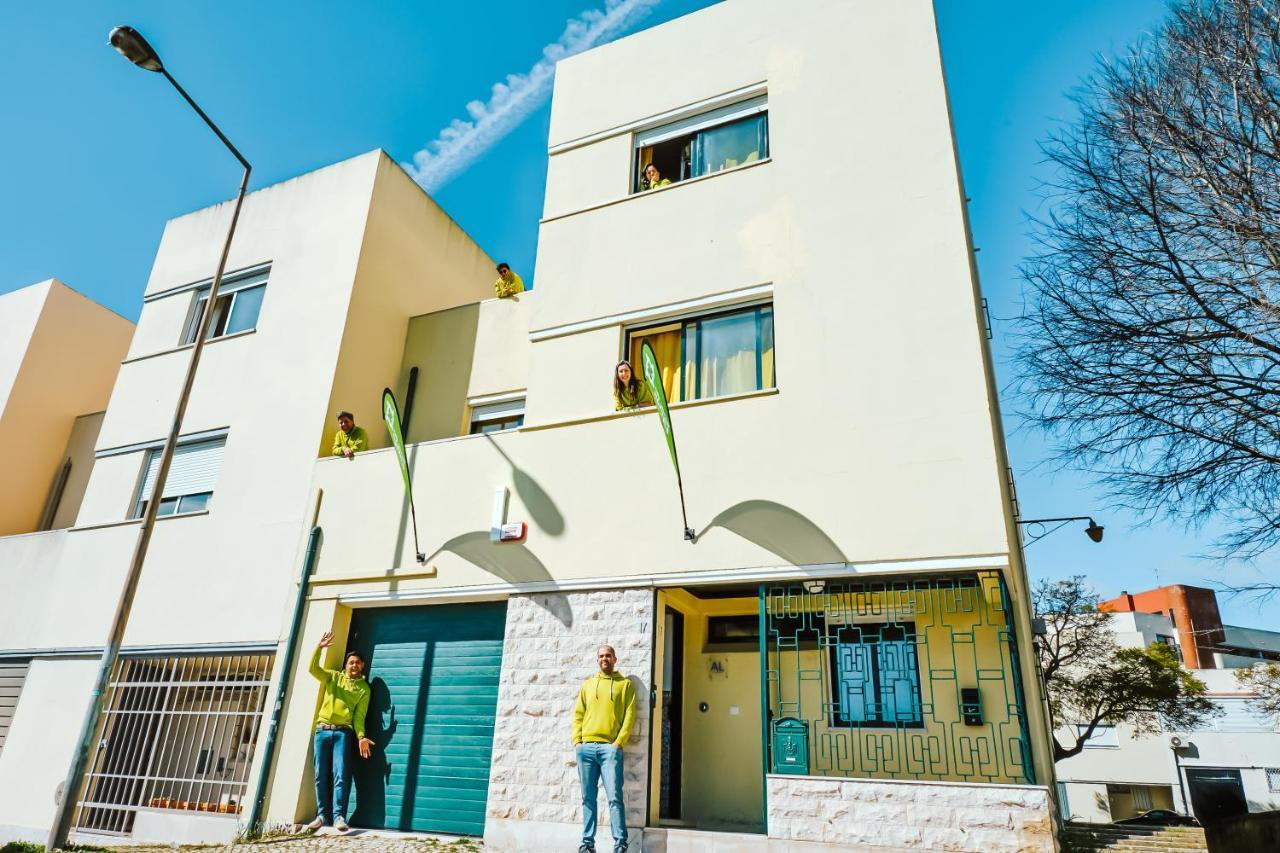 Help Yourself Hostels - Restelo Lisboa المظهر الخارجي الصورة