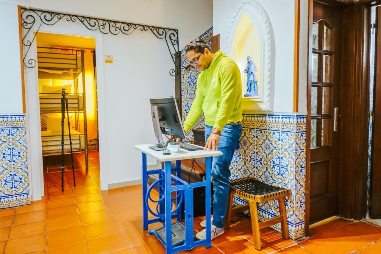 Help Yourself Hostels - Restelo Lisboa المظهر الخارجي الصورة