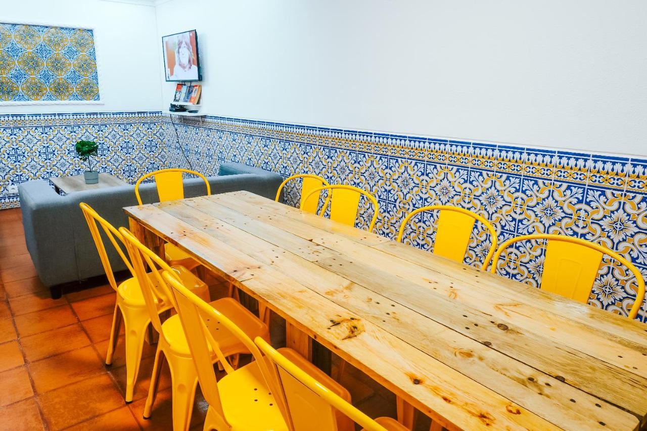 Help Yourself Hostels - Restelo Lisboa المظهر الخارجي الصورة