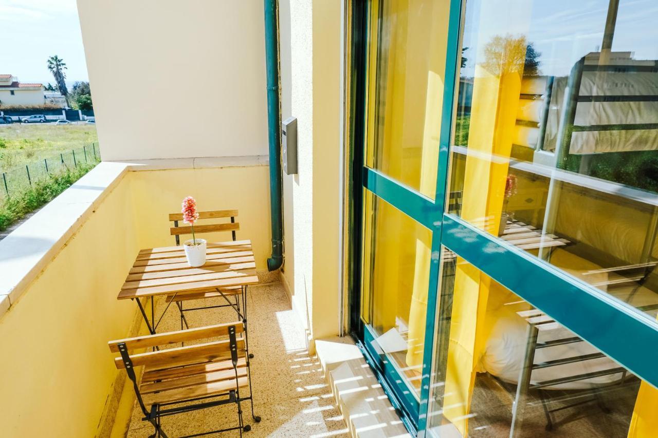 Help Yourself Hostels - Restelo Lisboa المظهر الخارجي الصورة